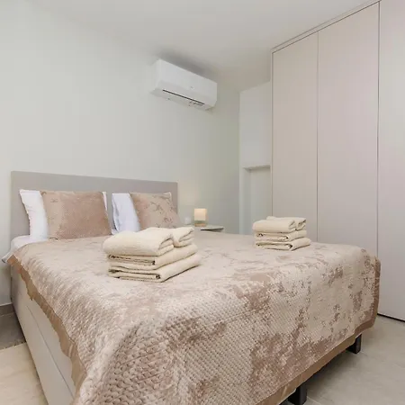 Apartment Danijela Primosten